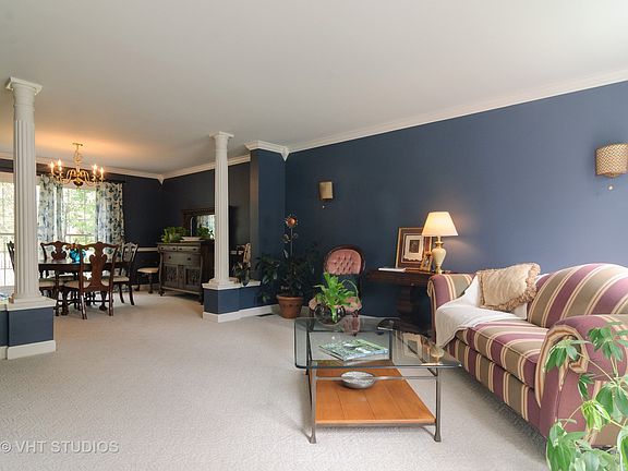 5th image of 2613 Newport Dr