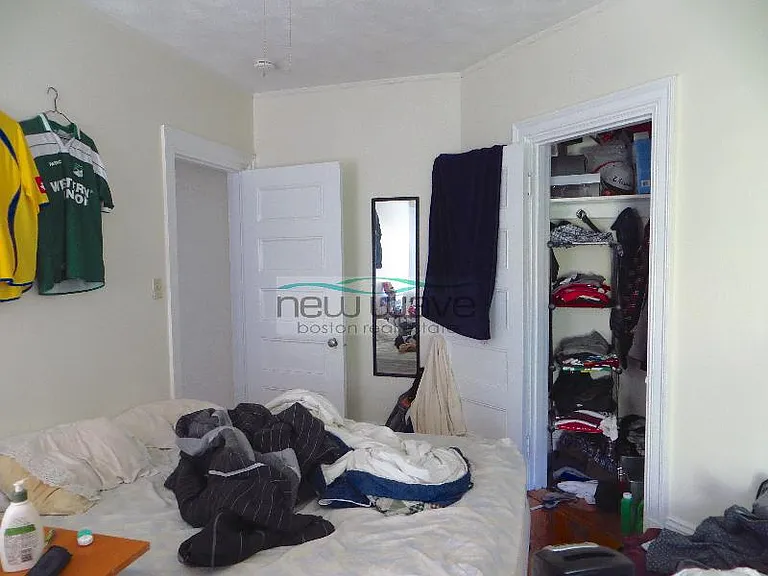 533 Newbury St #3 — Photo 9