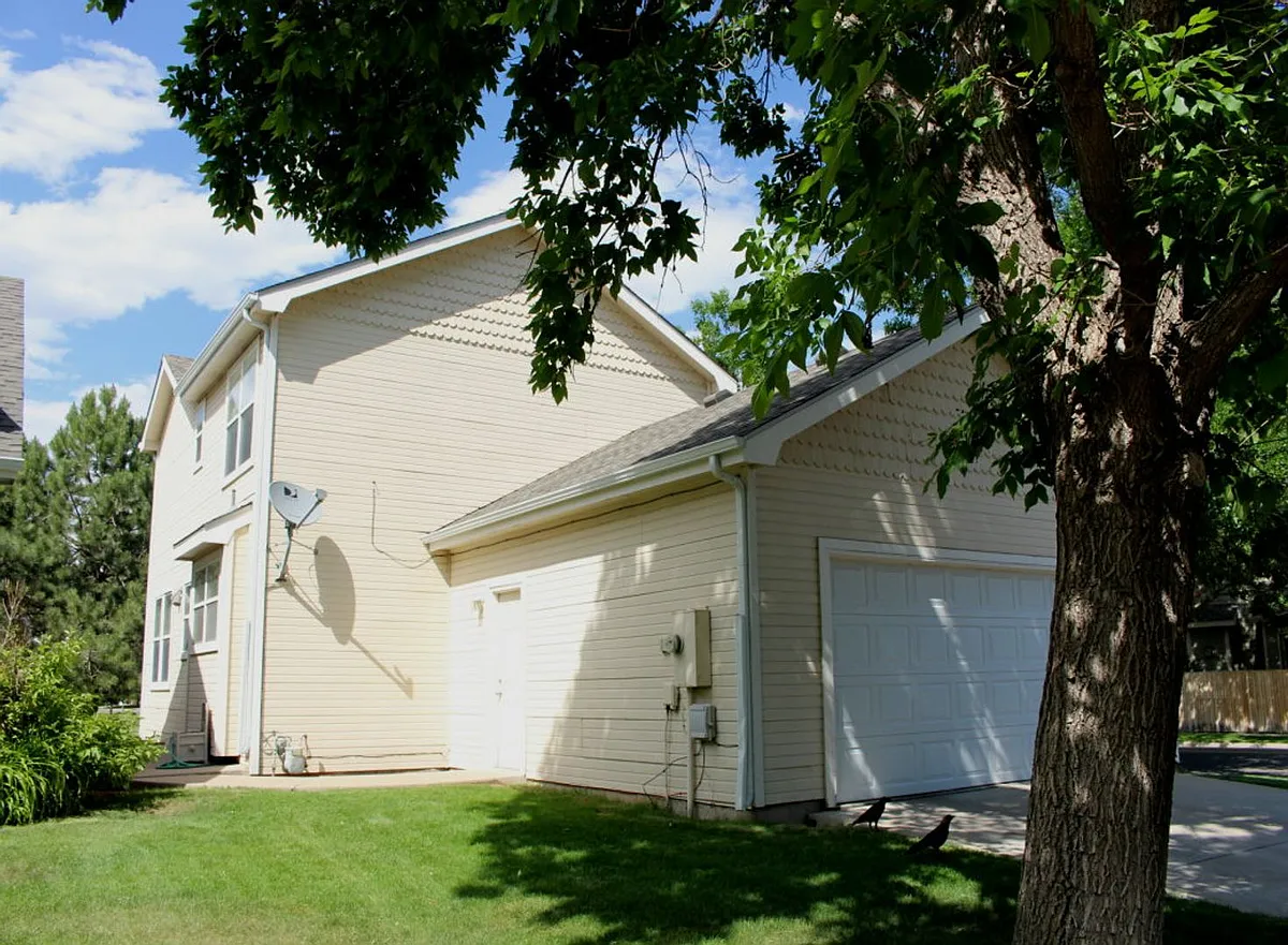 Building Photo - 3425 Red Mountain Dr