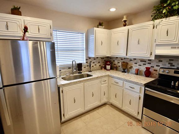 5th image of 719 Lori Dr APT 313