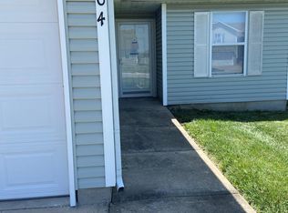204 & 206 Bienbille St #204, Belton, MO 64012
