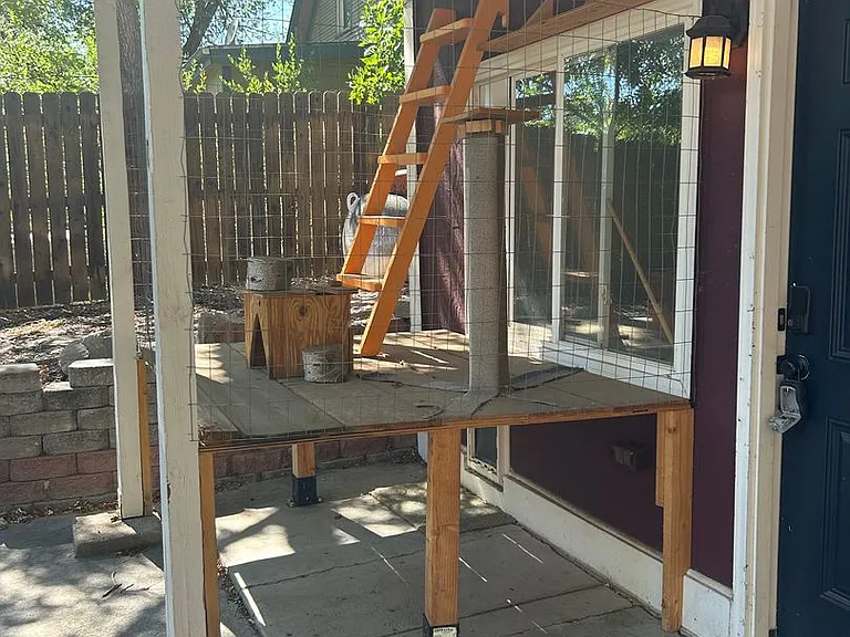 839 E Costilla St #B — Photo 2