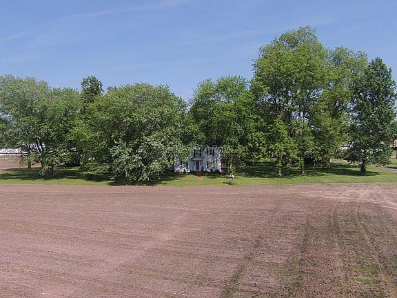 3rd image of 9270 Amber Ln