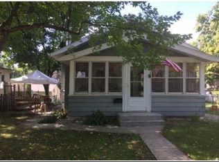 238 7th Ave N, Hopkins, MN 55343