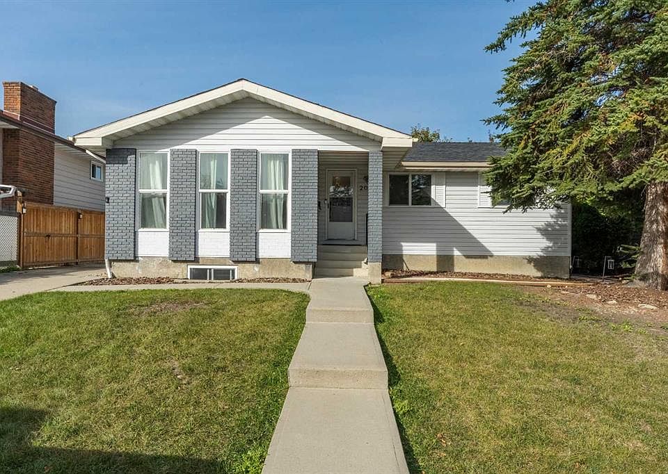 1st image of 208 S Woodpark Pl SW