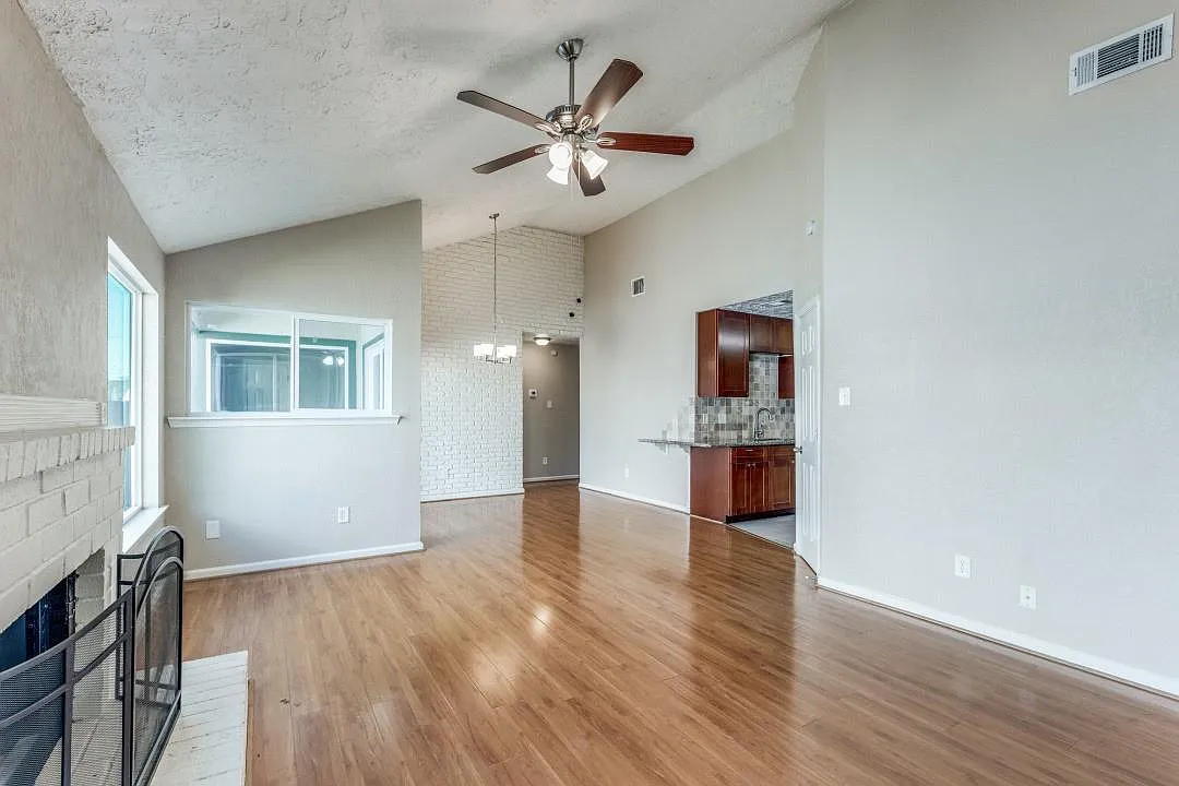 Building Photo - 7614 Lemma Dr