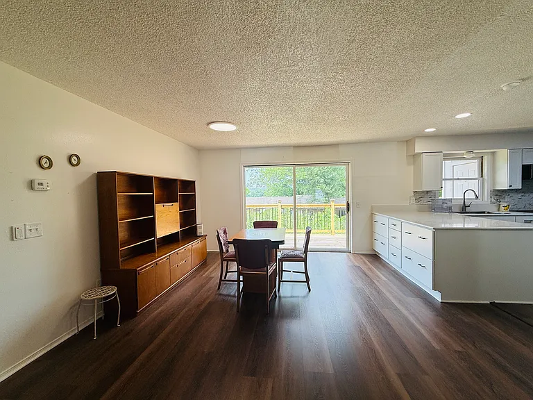 4 Chandler Ln — Photo 6
