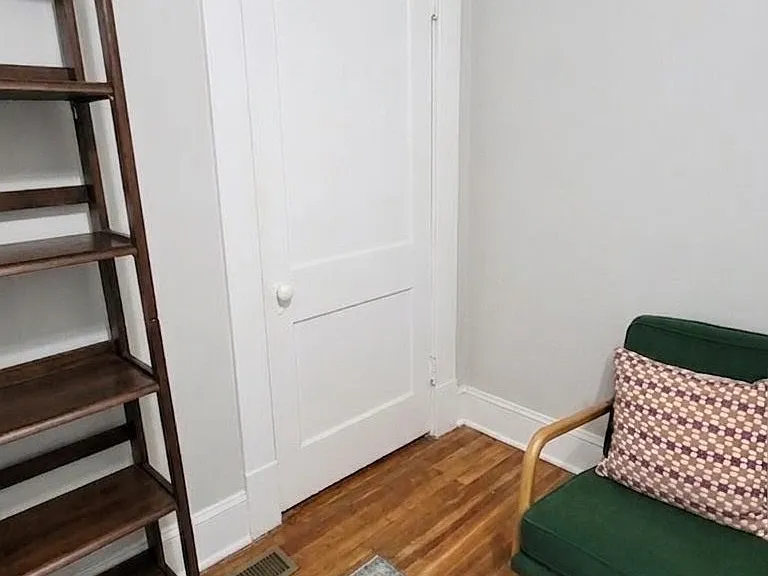 528 Dover Pl — Photo 13