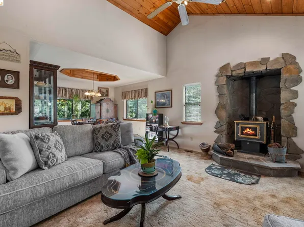 24043 Hitching Post Rd, Sonora, CA 95370