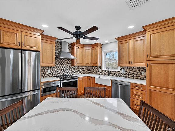 3rd image of 175 Barnes Road