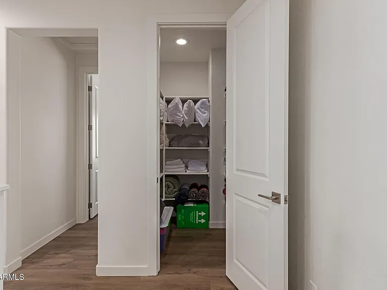 3746 E Earll Dr — Photo 23