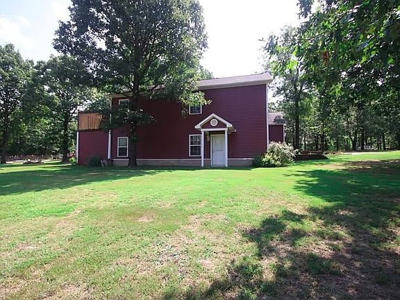 3rd image of 8A & B Collier Dr