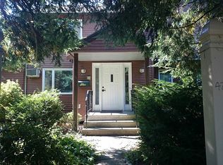 420 Newton St, Brookline, MA 02467