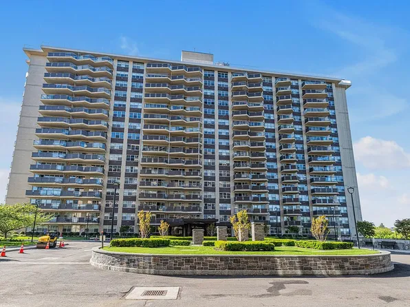 1785 215th St APT 1L, Flushing, NY 11360