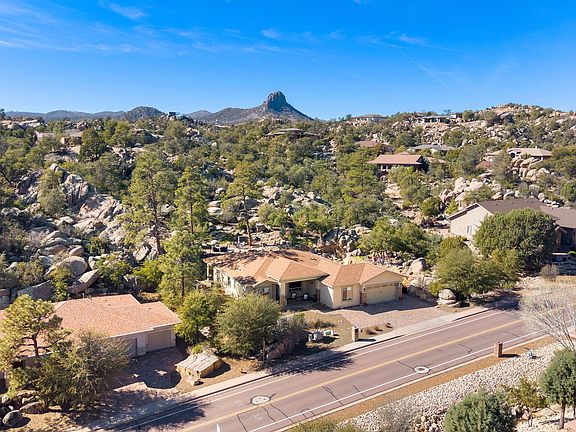 4th image of 1323 WESTRIDGE Drive