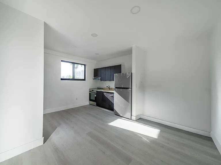 Amazing apartment near Marlins Stadium — Photo 16