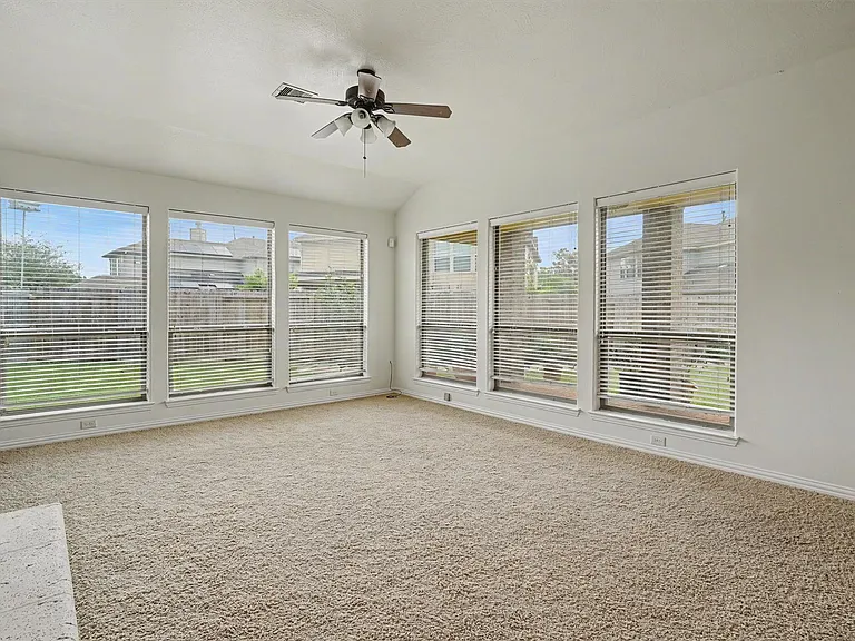 3516 Firenze Dr — Photo 2