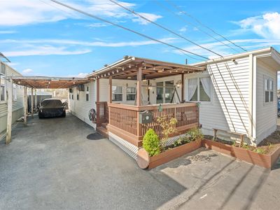 64 Lincoln Avenue, Holbrook, NY, 11741
