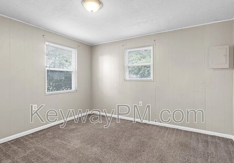 116 Argyle Ave #B — Photo 11