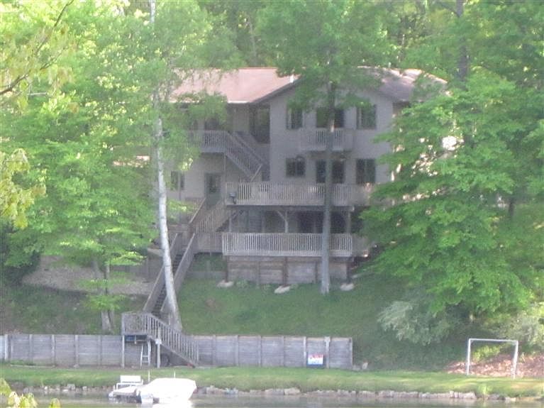 1st image of 6710 Birchshore Dr