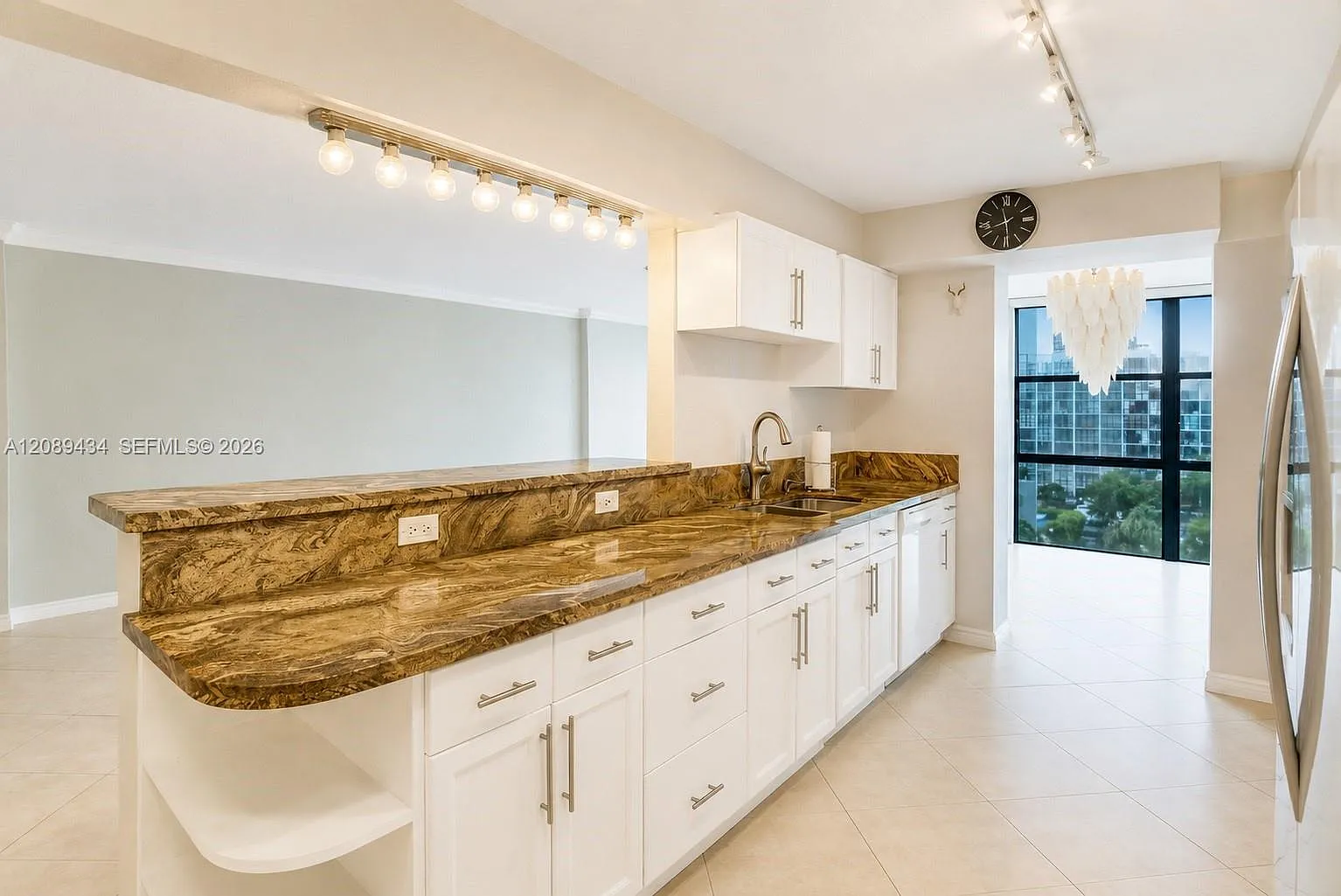 Oceanview Park Condo — Photo 4