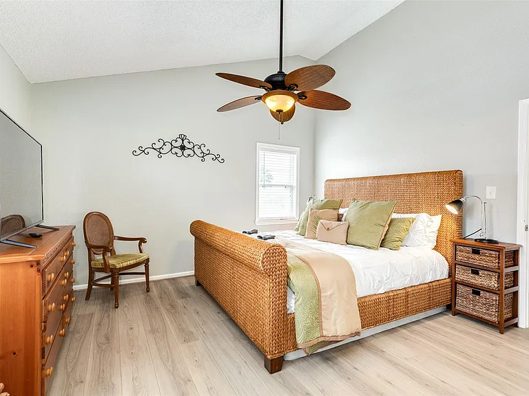 16614 Bermuda Way — Photo 11