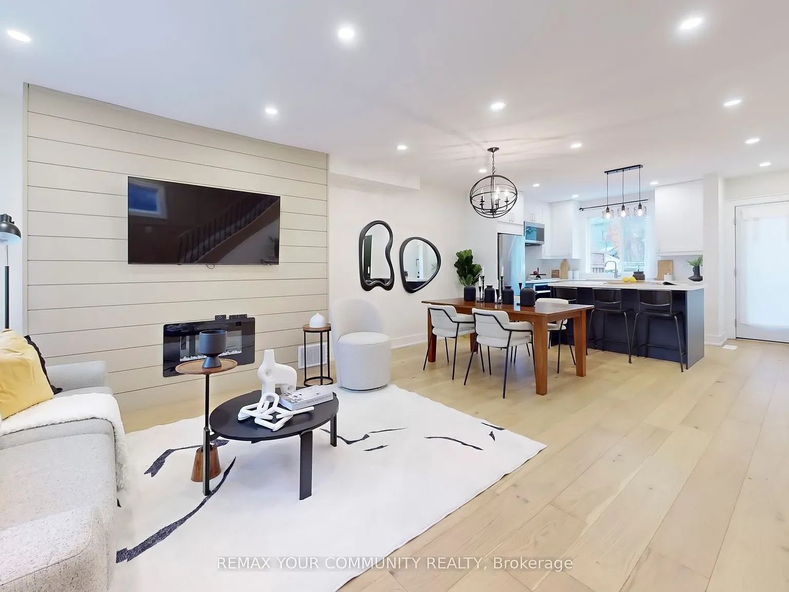 3 bed, $4,500 — Photo 4