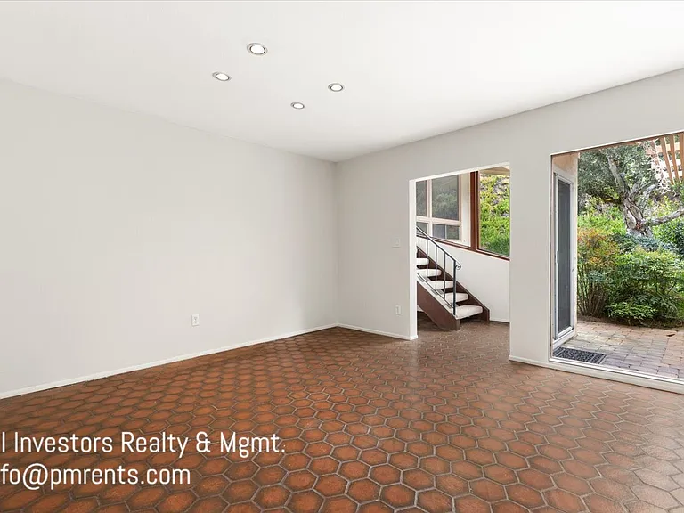 4219 Avati Dr — Photo 13