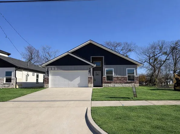 2105 College St, Greenville, TX 75401