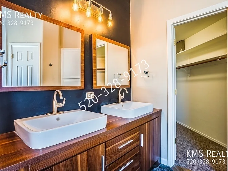 3078 W Desert Bird Ct — Photo 43