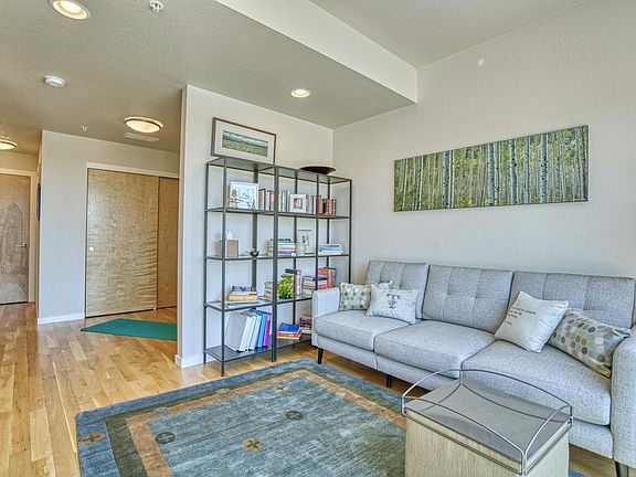 2nd image of 1483 Hecla Way