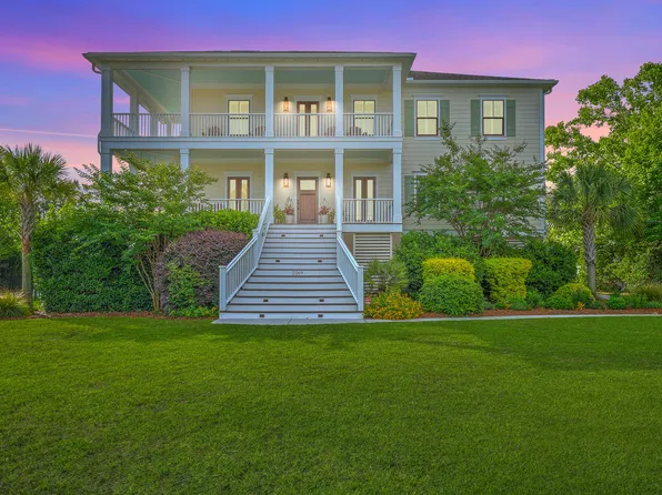 2269 Hartfords Bluff Cir, Mount Pleasant, SC 29466