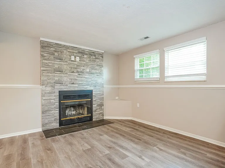 3524 En Joie Dr — Photo 11