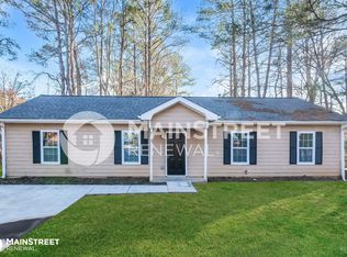 6113 Pineneedle Dr SW, Covington, GA 30014