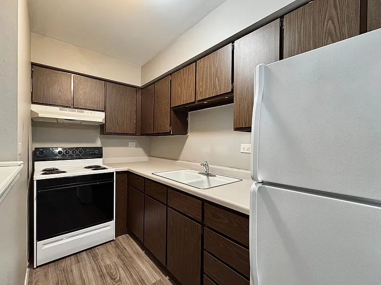 Eagle Rock Apartments — Photo 23