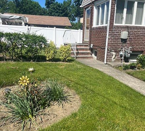 3rd image of 8104 169th Street