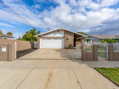 8219 Adams St, Paramount, CA, 90723