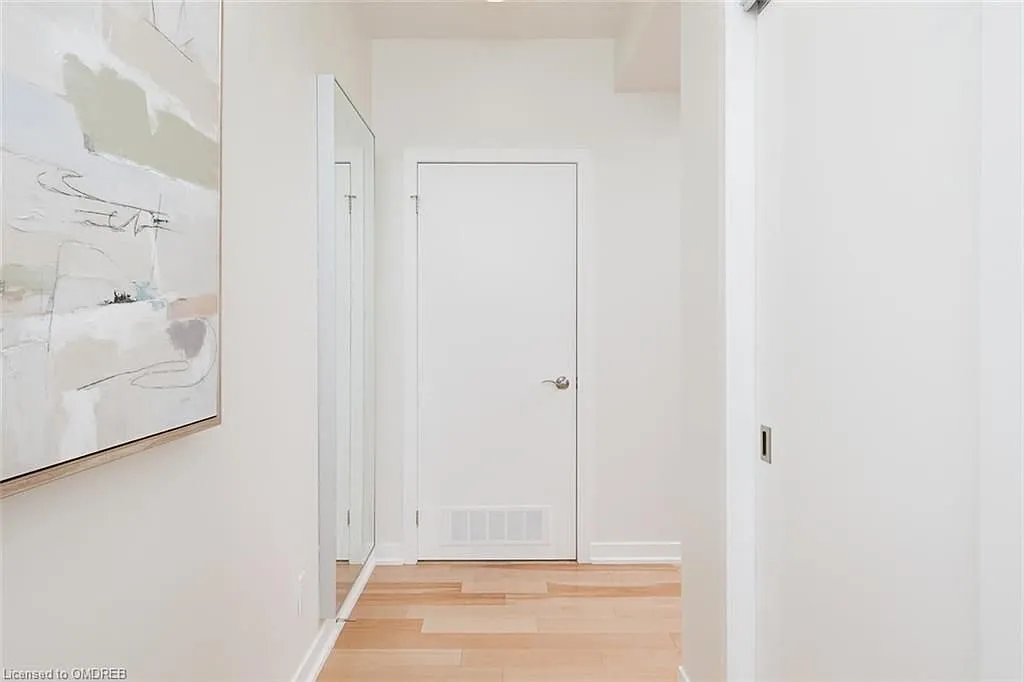 551 Maple Ave #612 photo 1