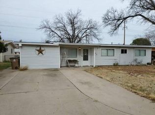 1822 Field St, San Angelo, TX 76901