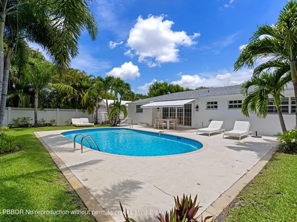 233 Maryland Dr, Lake Worth, FL 33460