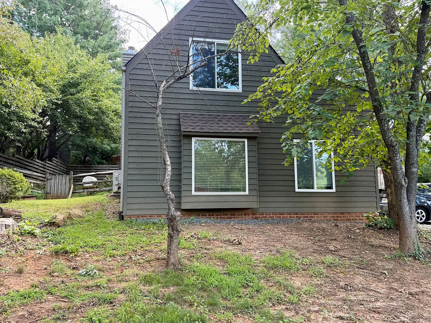 1327 Gristmill Drive - Mill Creek Home with Fenced in Yard! — Photo 4
