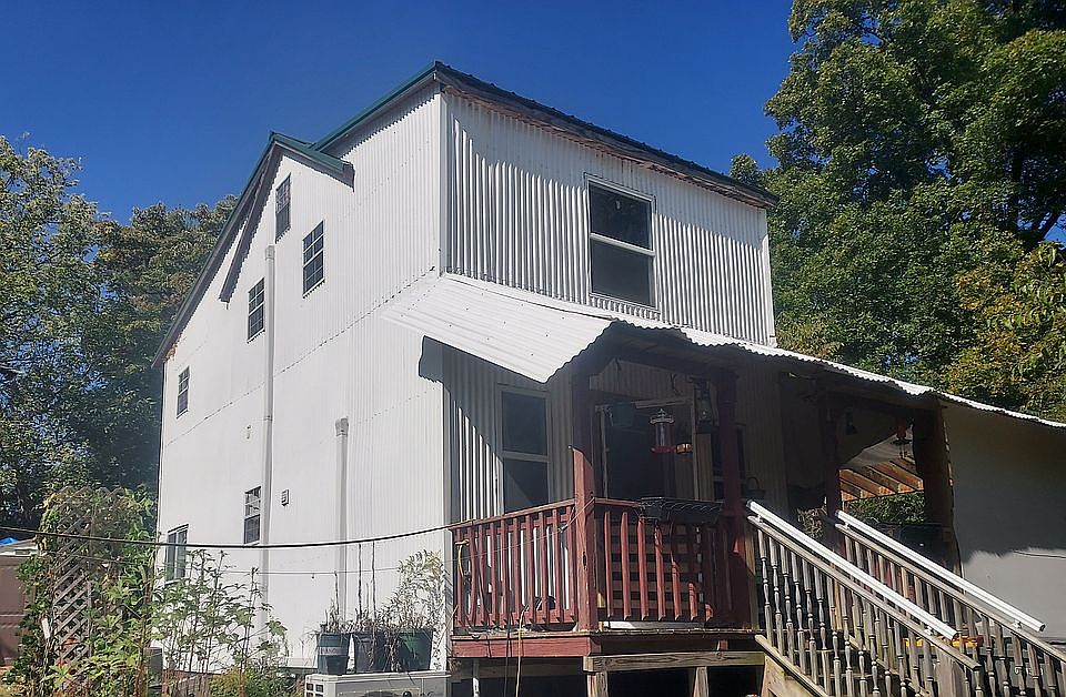 1st image of 777 N Oolitic Dr