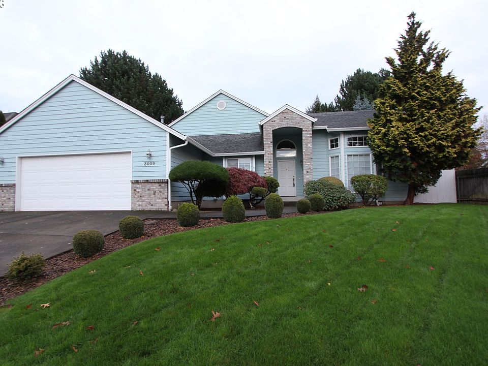 1st image of 3009 SE 147th Ct