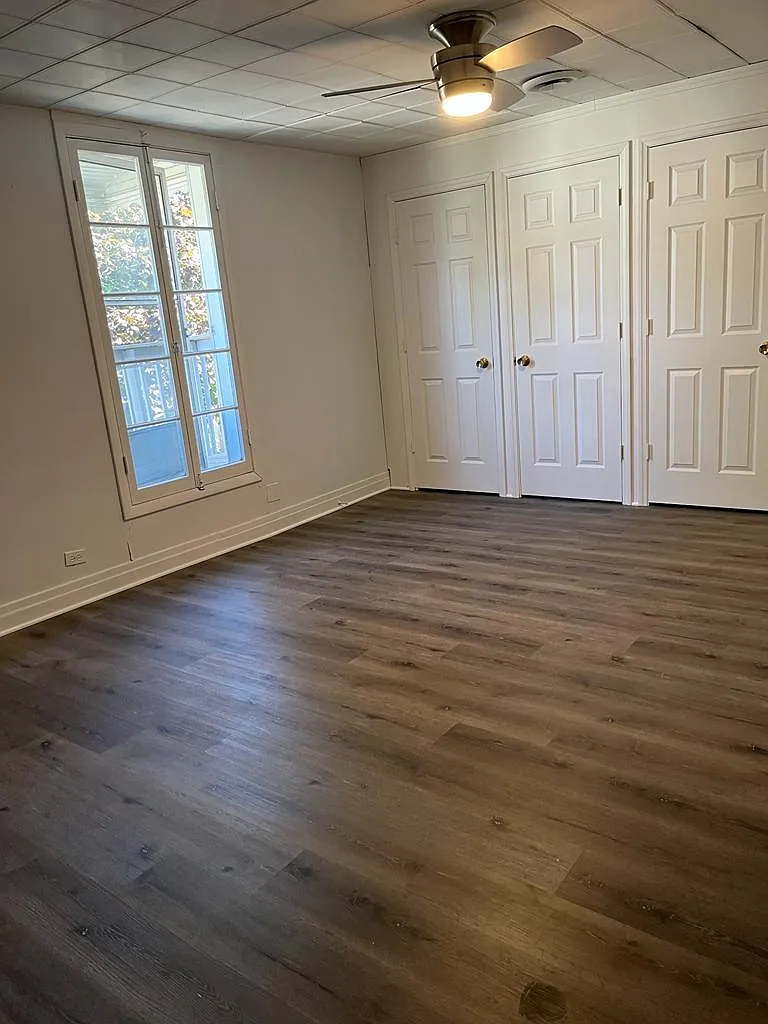 Master bedroom - 1111 Circle Ave #2