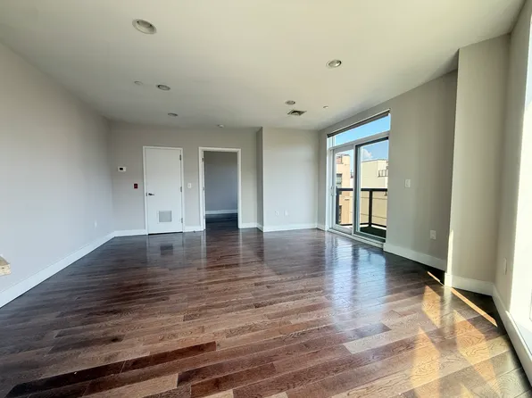 456 Grand Street image 1 of 5