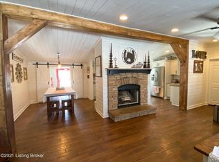 993 Downs School Rd, Clarkson, KY 42726