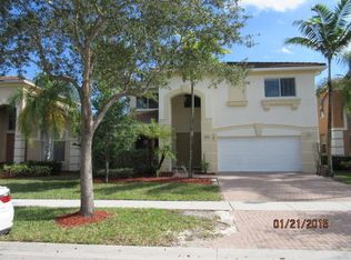 822 Gazetta Way, West Palm Beach, FL 33413