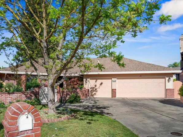 10 Capay Ct, Sacramento, CA 95831