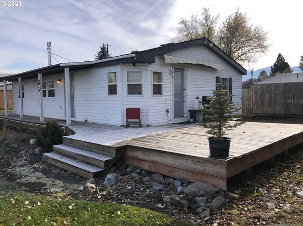 512 Kroon St, Lostine, OR 97857