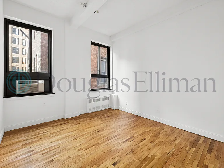 12 E 22nd St #3F — Photo 2